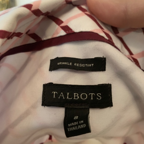 Talbots cotton and spandex wrinkle resistant button down. Worn 2x - Picture 2 of 3